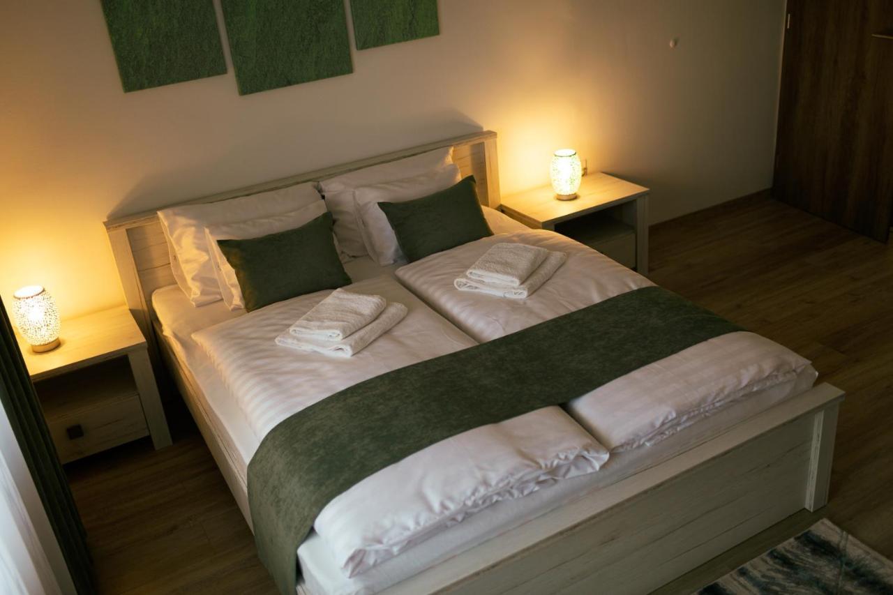 Munkacsy Villa - Szekszárd Zewnętrze zdjęcie